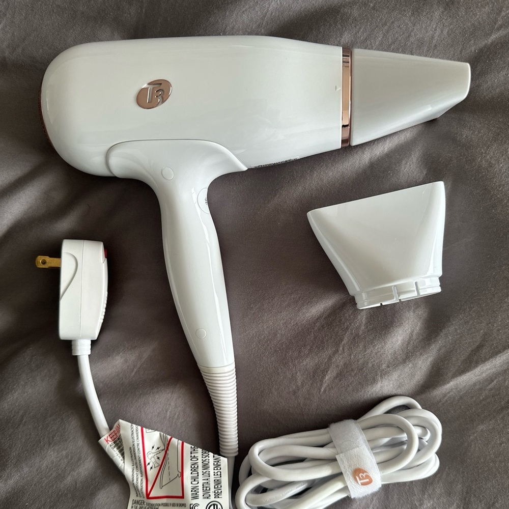 Out of box new T3 hair dryer